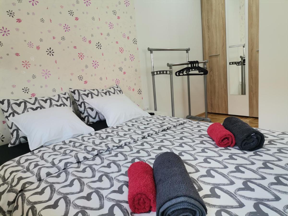 Joker Apartman Пожареваць Екстер'єр фото